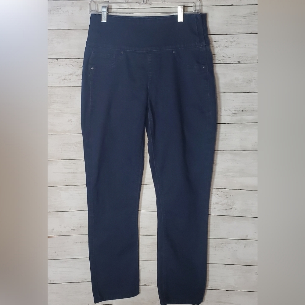 SPANX pull on dark blue skinny cropped jean medium